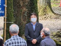 挨拶をする市長