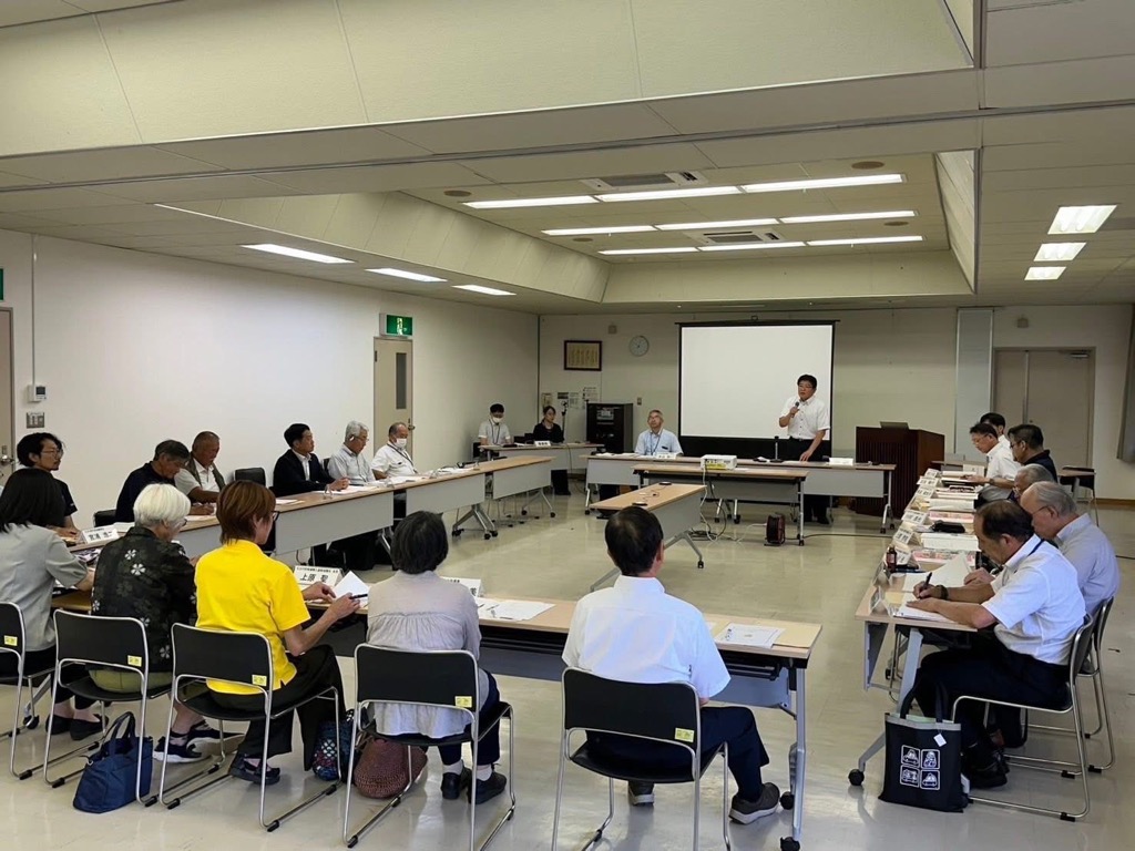 総会の様子